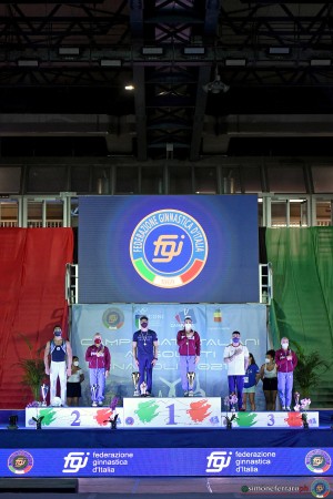 podio foto simone ferraro sfa 9201 copia